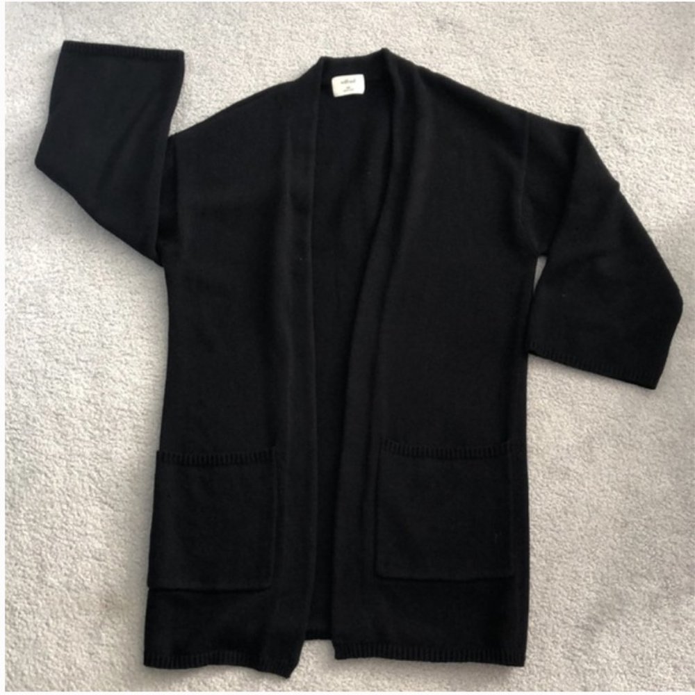 Wilfred oversized crop sleeve cardigan from Aritzia
